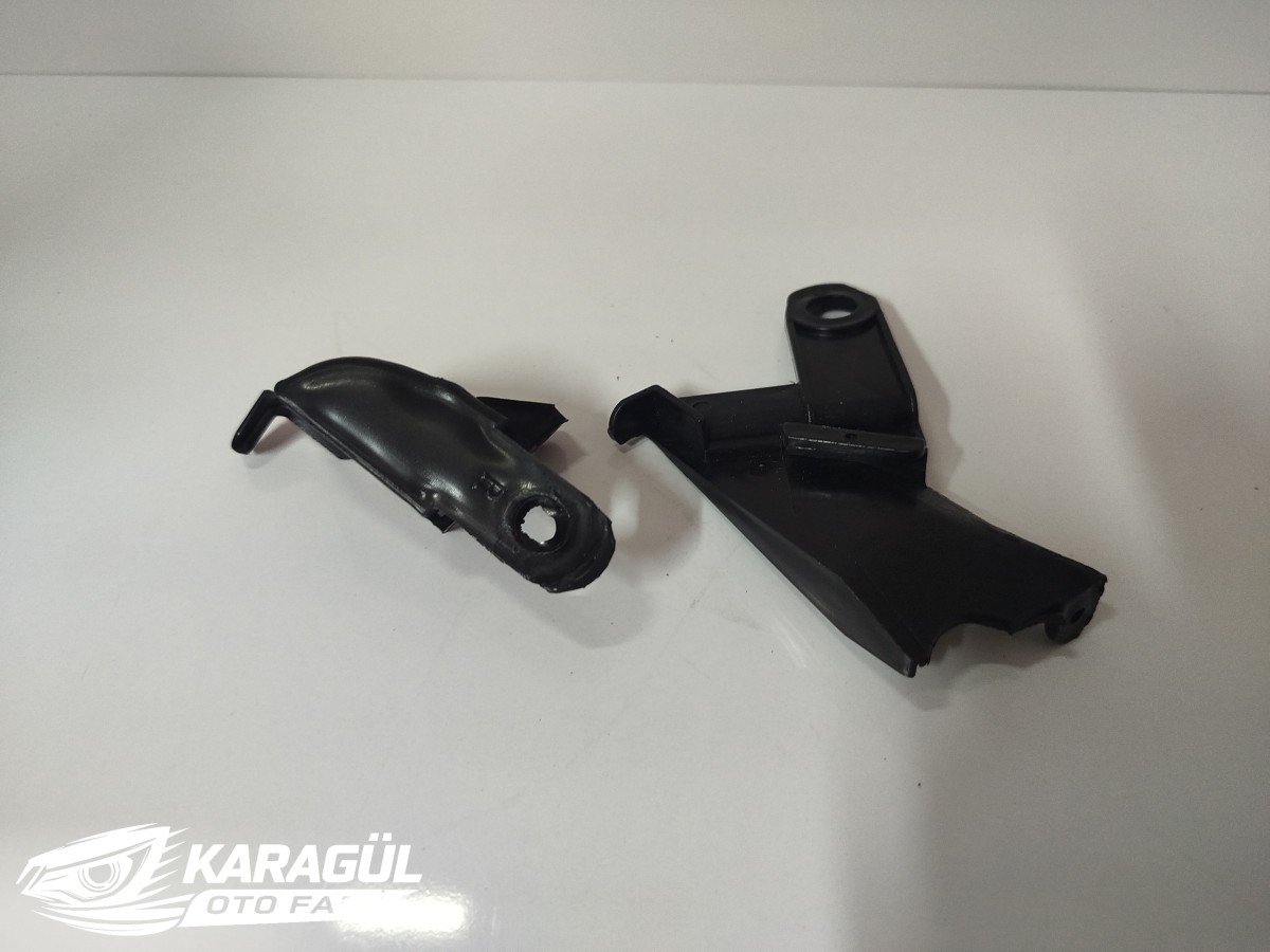 Toyota Corolla (E160) Far Tamir Kiti (Ayak-Takımı) Sağ (R)