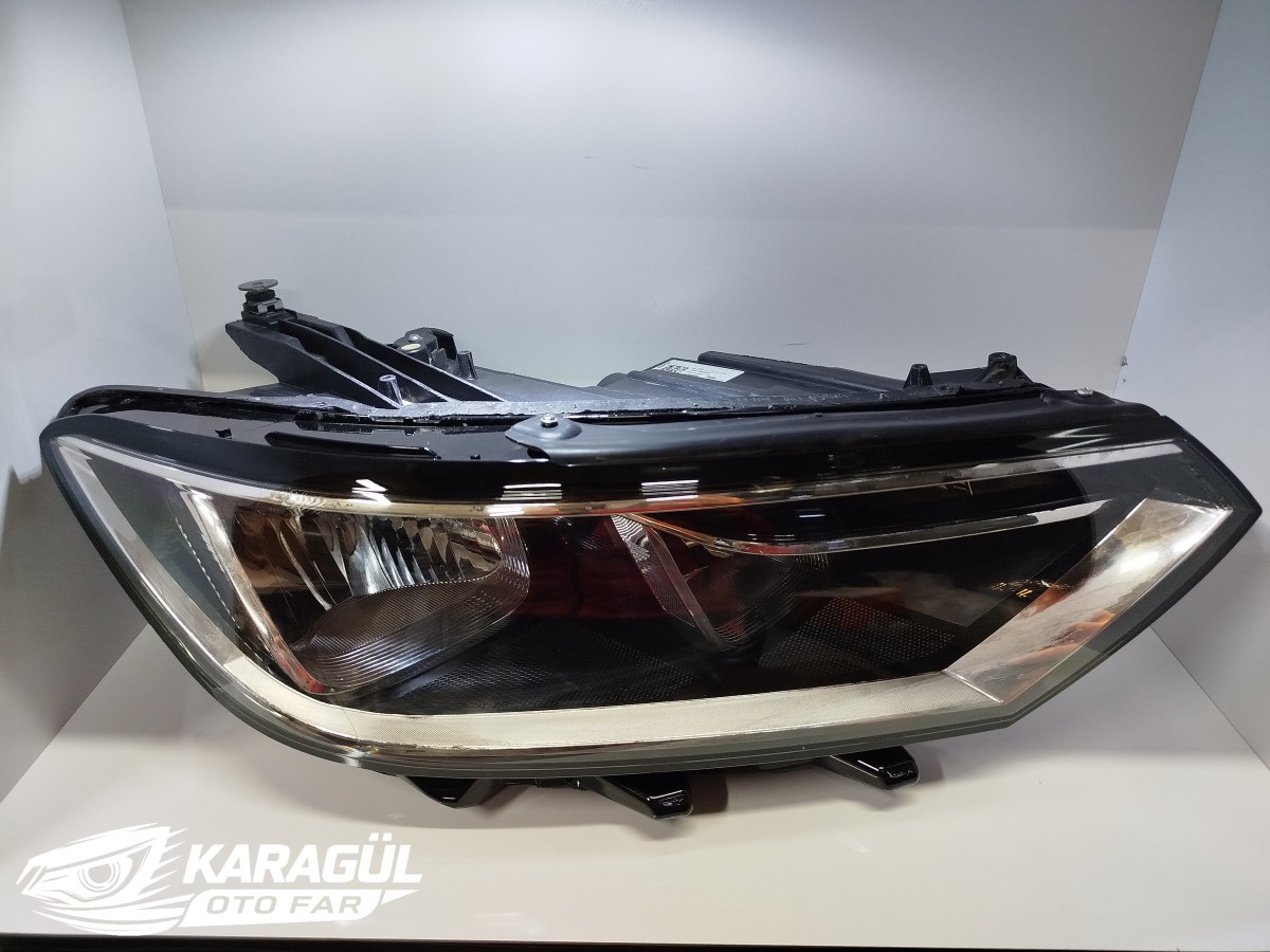 Volkswagen Passat B8 2015-2019 Far Halojen Sağ Yolcu Tarafı (Yenilenmiş)