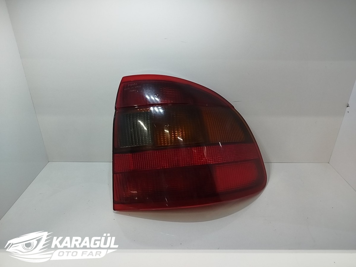 Opel Astra F Sedan Stop Lambası Sağ (R) (Yenilenmiş)