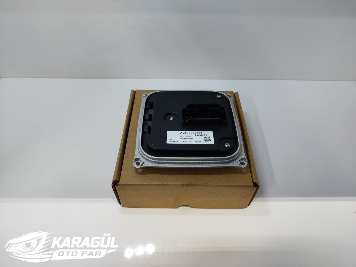 Mercedes W117 CLA Led  Far  Beyni Sağ(R) Oem : A2189009303